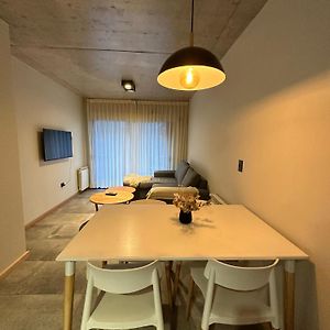 Apartamento de 2 Dormitorios